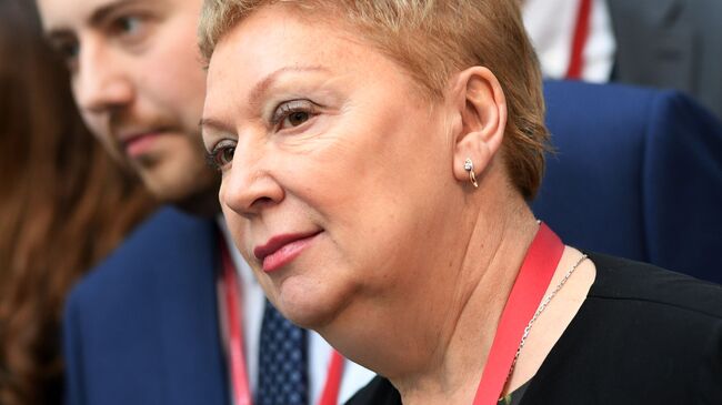 Министр просвещения РФ Ольга Васильева на Российском инвестиционном форуме в Сочи